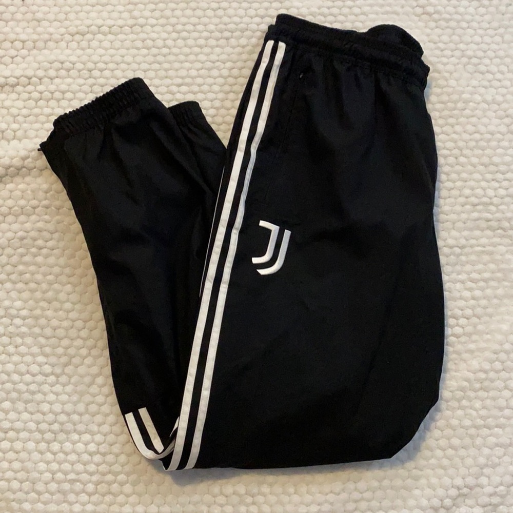 NWT Adidas Men’s Juventus Black Windbreaker Pants XL FR4217